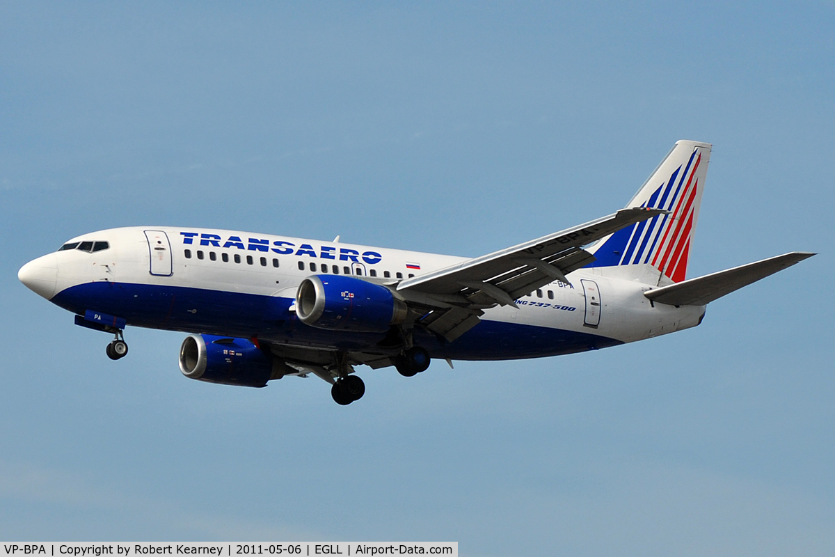 VP-BPA, 1991 Boeing 737-5K5 C/N 25037, On short finals for r/w 27R