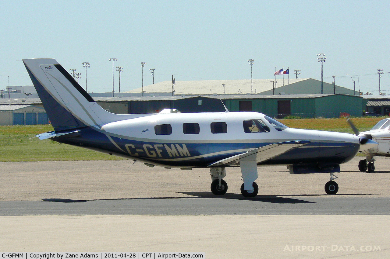 C-GFMM, 1985 Piper PA-46-310P Malibu C/N 46-8608008, At Cleburne Municipal Airport
