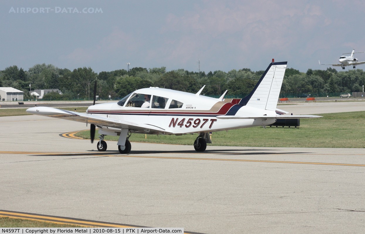N4597T, 1972 Piper PA-28R-200 C/N 28R-7235104, Piper PA-28R-200