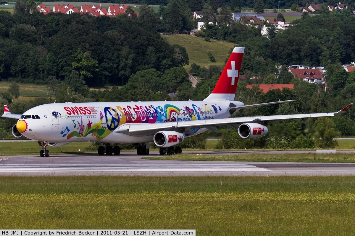 HB-JMJ, 1996 Airbus A340-313X C/N 150, holding point