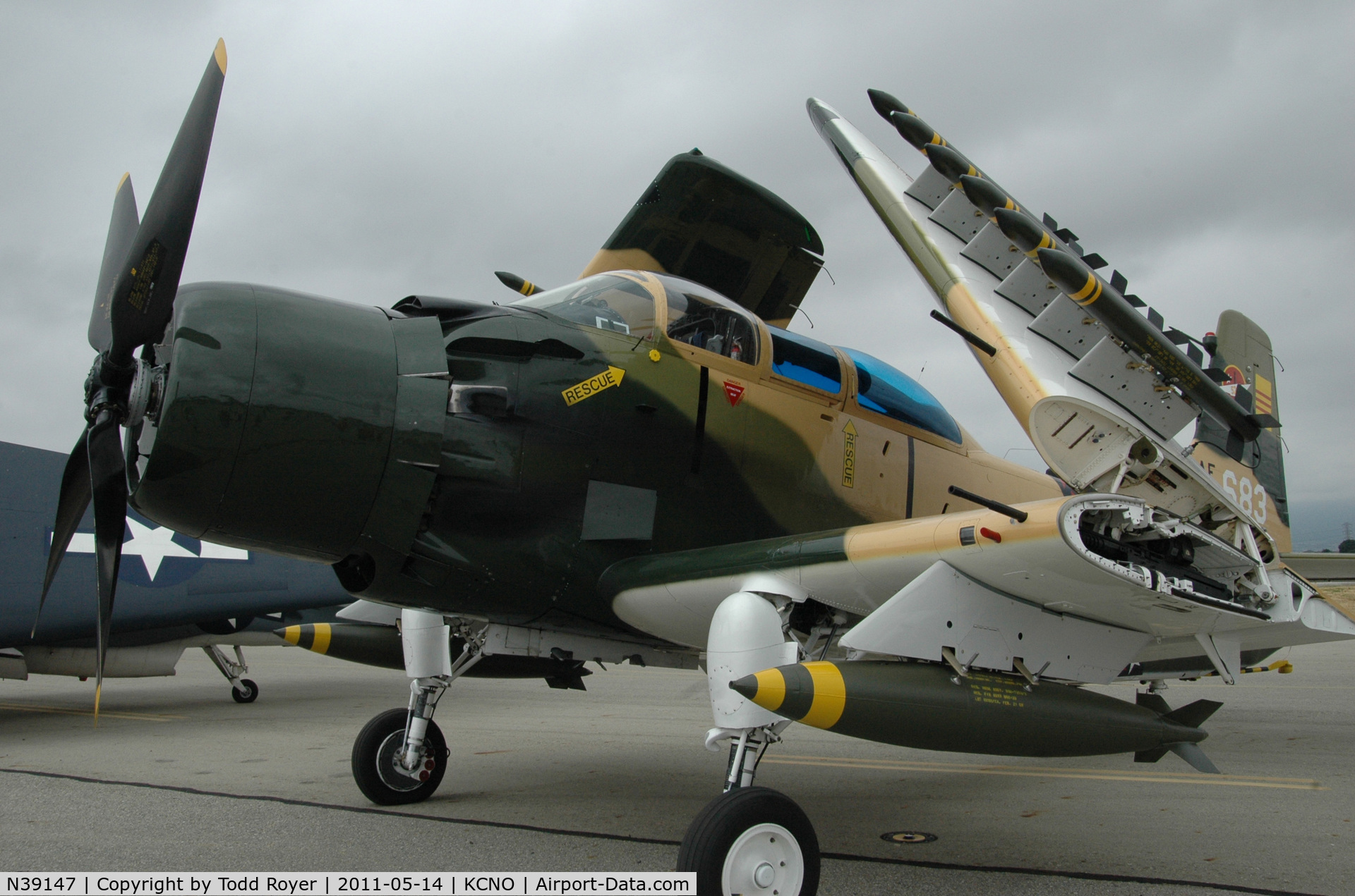 N39147, Douglas AD-5 (A-1E) Skyraider C/N 9540, Chino Airshow 2011