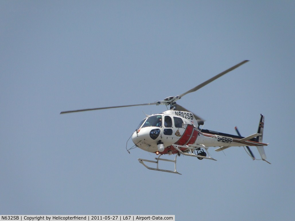 N632SB, 2004 Eurocopter AS-350B-3 Ecureuil Ecureuil C/N 3894, On final inbound to San Bernardino Sheriff's Heliport area