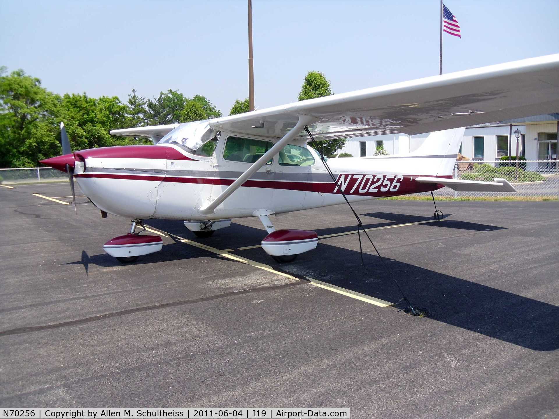 N70256, 1976 Cessna 172M C/N 17267199, 1976 Cessna 172M