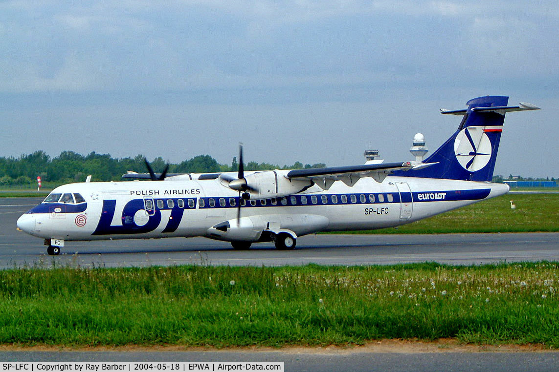 SP-LFC, 1992 ATR 72-202 C/N 272, Aerospatiale ATR-72-202 [272] (Eurolot) Warsaw-Okecie~SP 18/05/2004