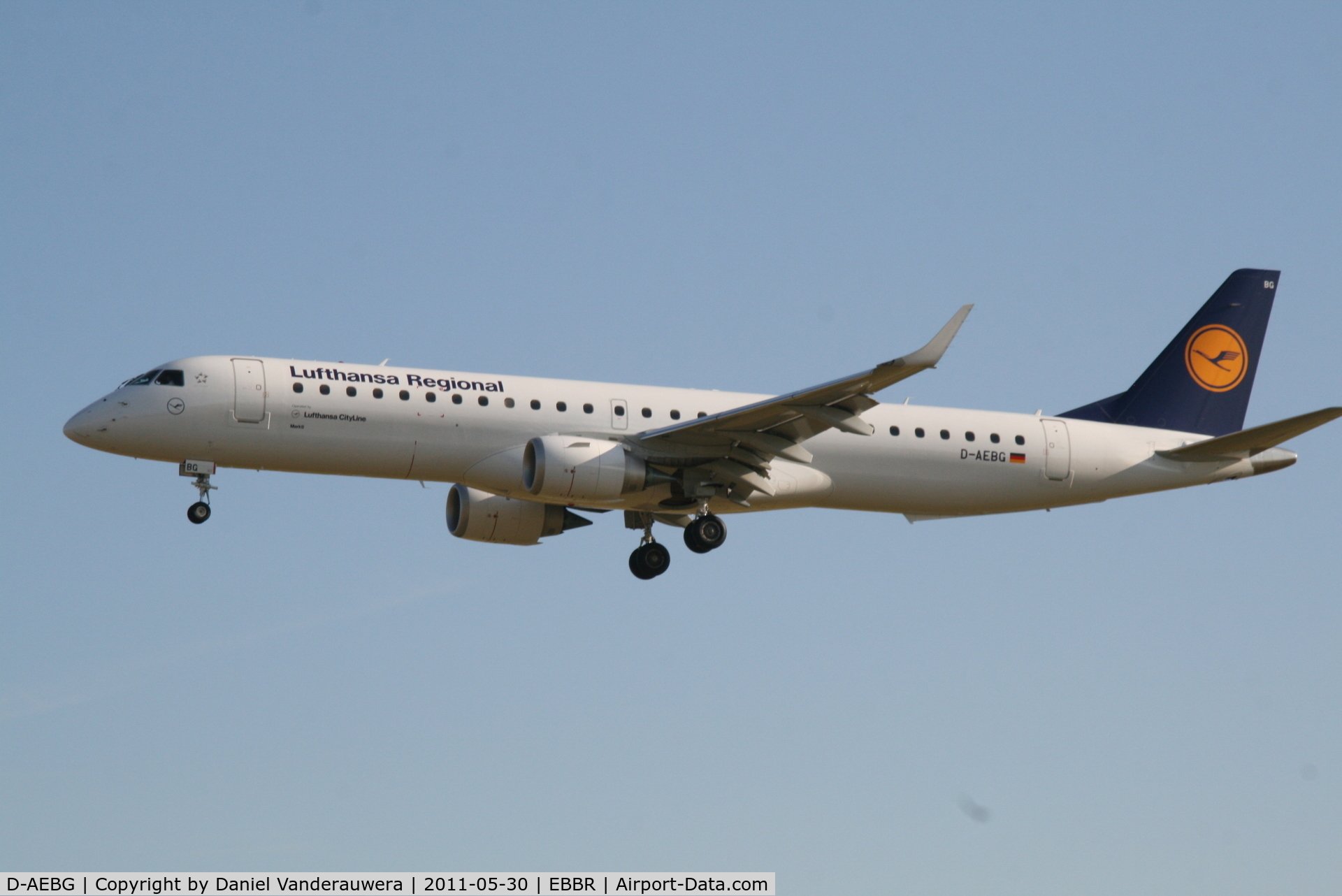 D-AEBG, 2011 Embraer 195LR (ERJ-190-200LR) C/N 19000423, Arrival of flight LH2282 to RWY 25L