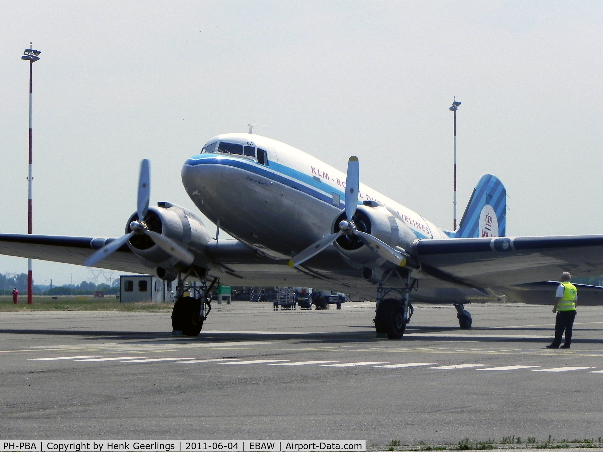 PH-PBA, 1943 Douglas DC-3C-S1C3G (C-47A-75-DL) C/N 19434, Stampe Fly In , 2011
