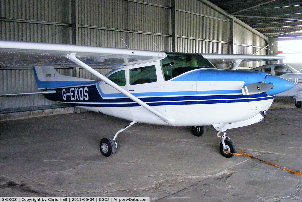 G-EKOS, 1978 Reims FR182 Skylane RG C/N 0017, privately owned