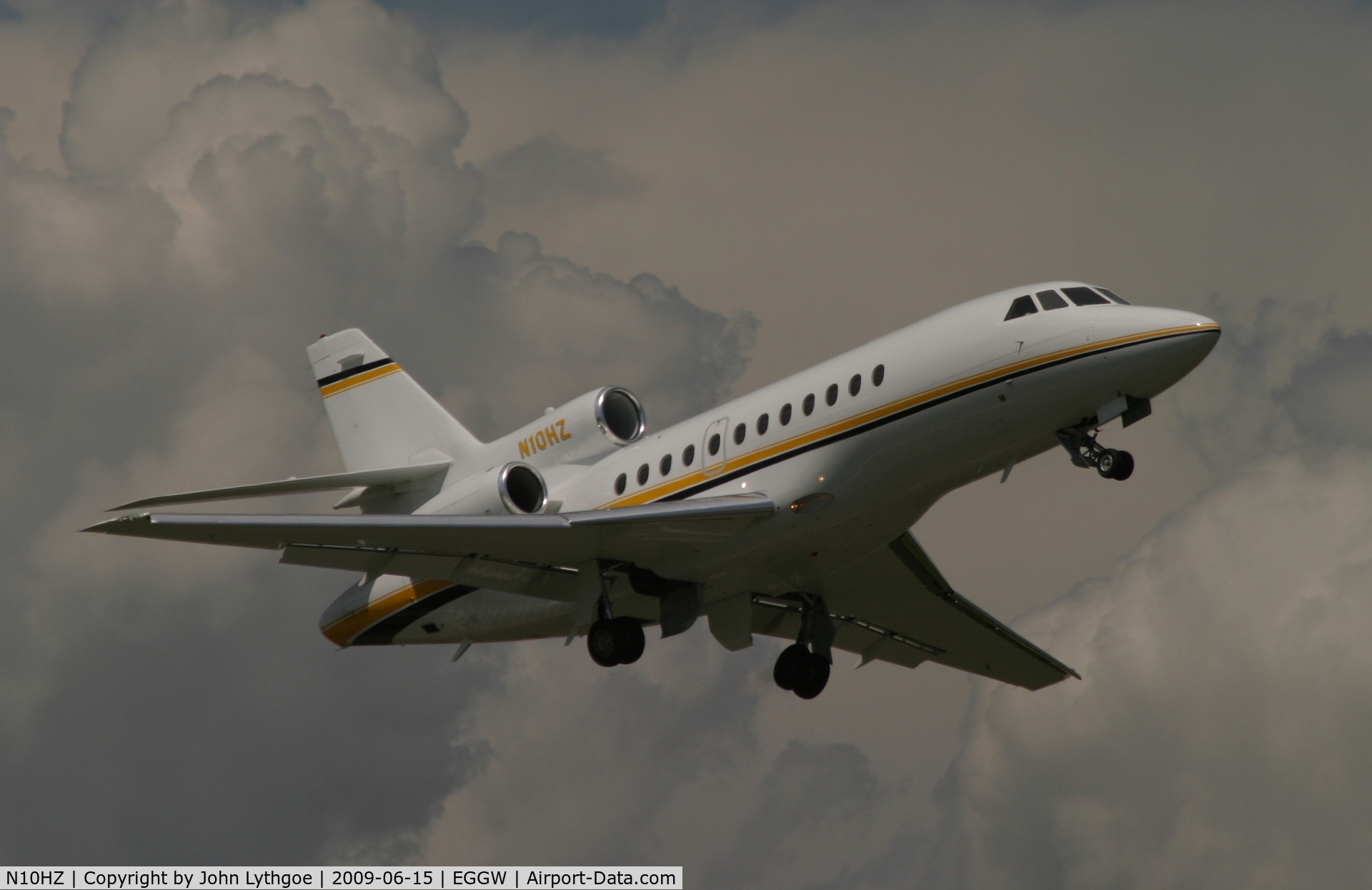 N10HZ, 1999 Dassault Falcon 900EX C/N 57, Departing EGGW on a typical English June day.