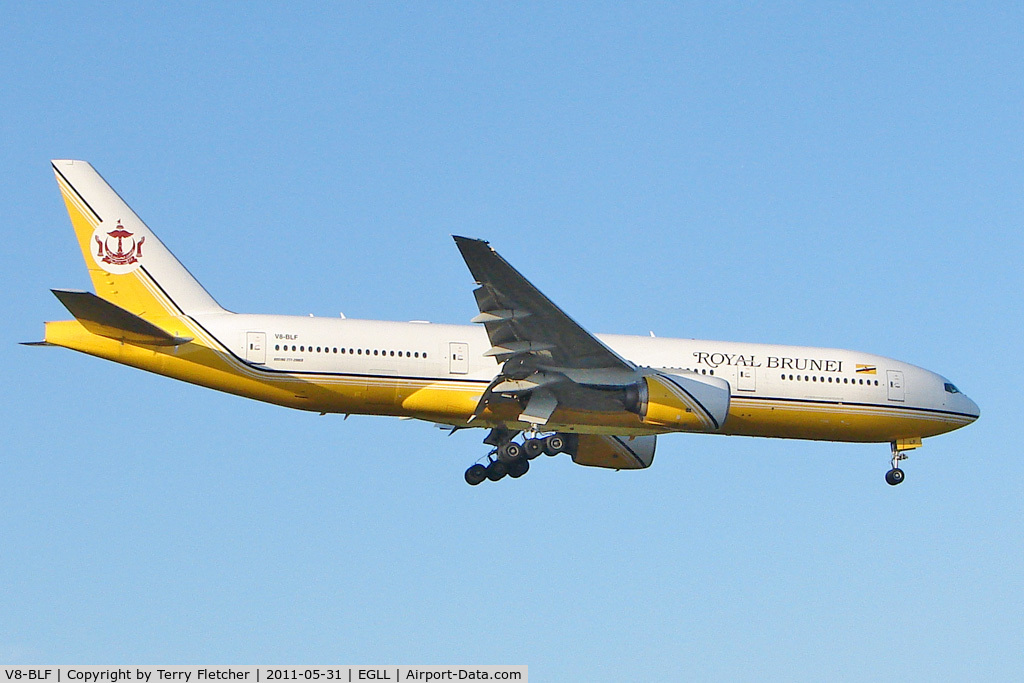 V8-BLF, 2001 Boeing 777-212/ER C/N 30869, Royal Brunei's Boeing 777-212 (ER), c/n: 30869 at Heathrow