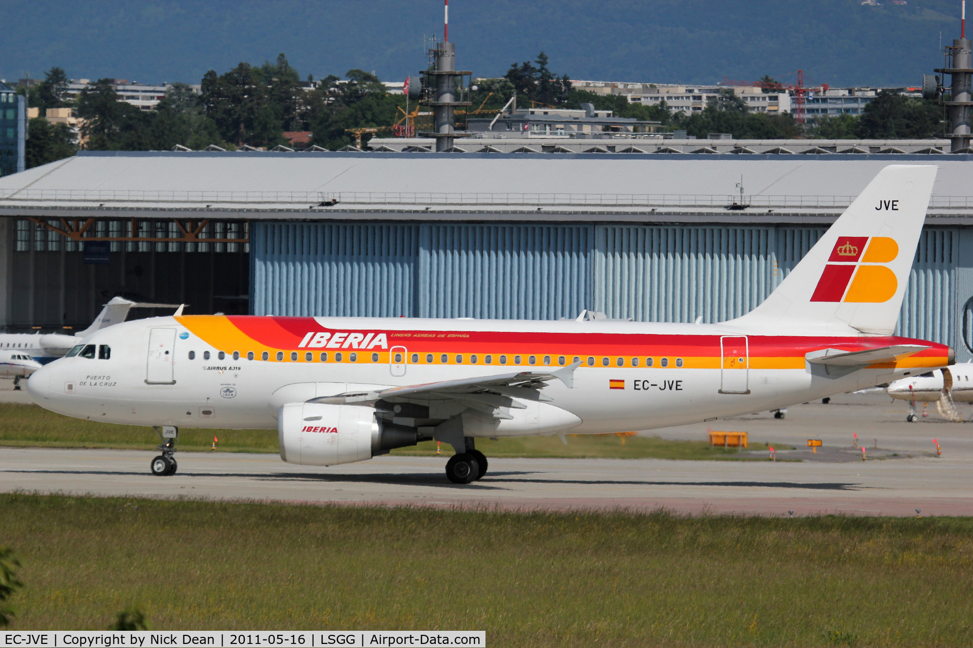 EC-JVE, 2006 Airbus A319-111 C/N 2843, LSGG/GVA