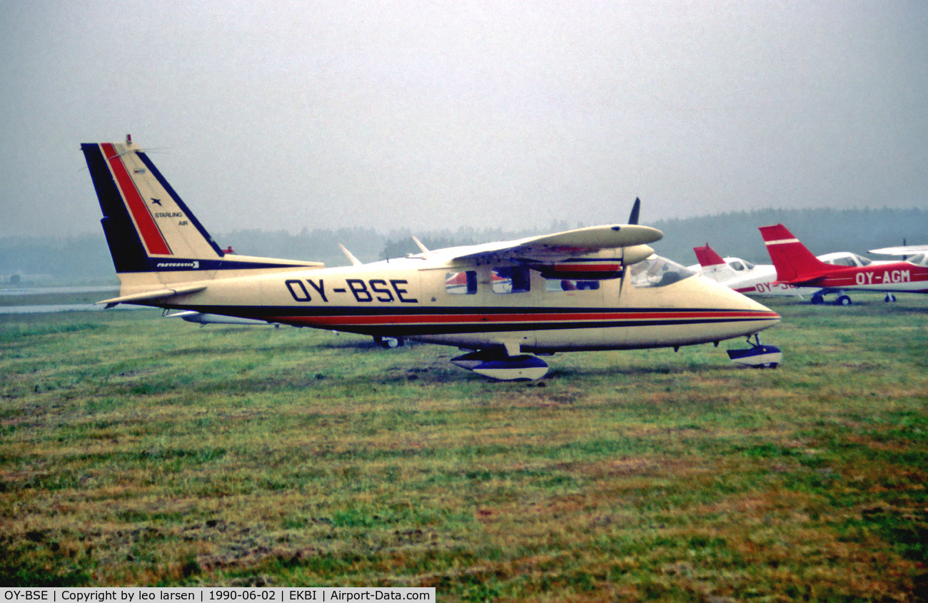 OY-BSE, 1979 Partenavia P-68B C/N 174, Billund DK 2.6.90