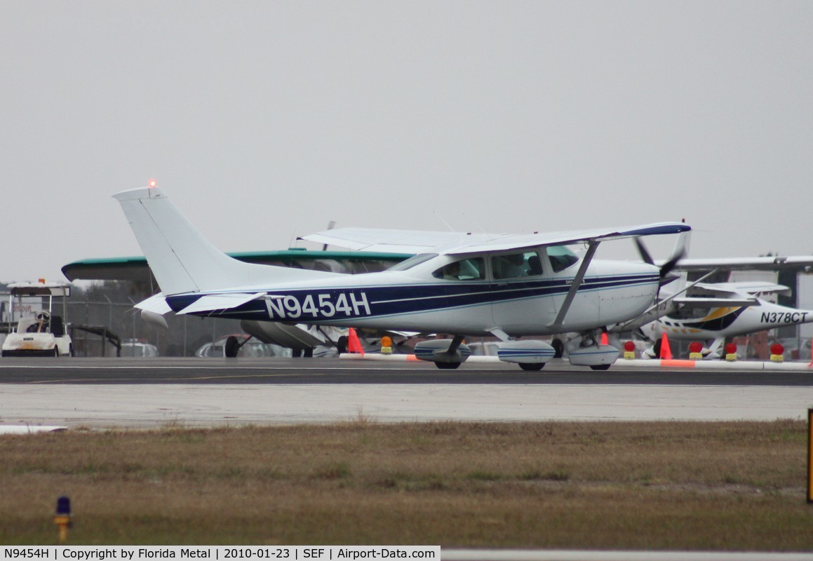 N9454H, 1981 Cessna T182 Skylane C/N 18267950, Cessna T182