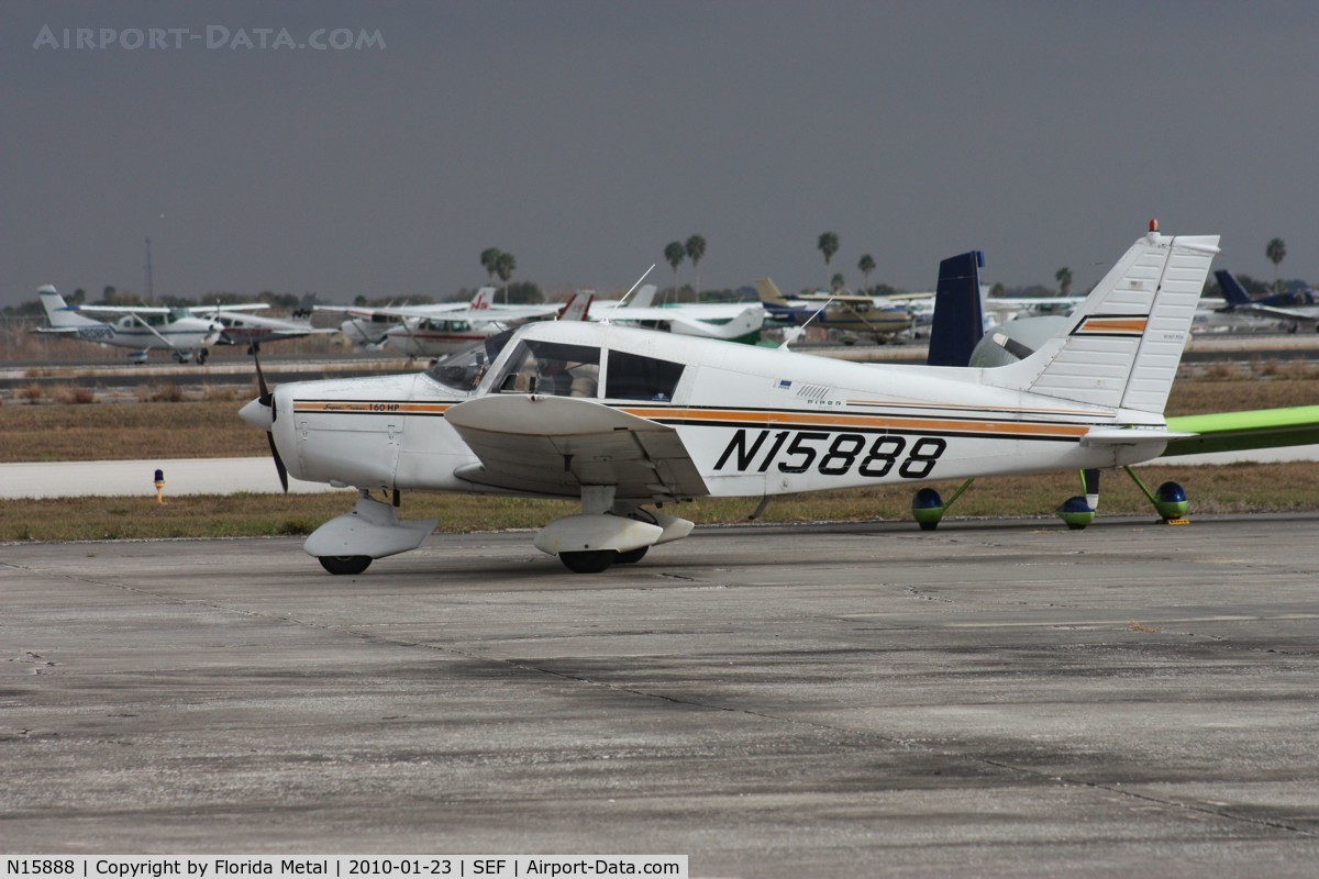 N15888, 1972 Piper PA-28-140 C/N 28-7325189, PA-28-140