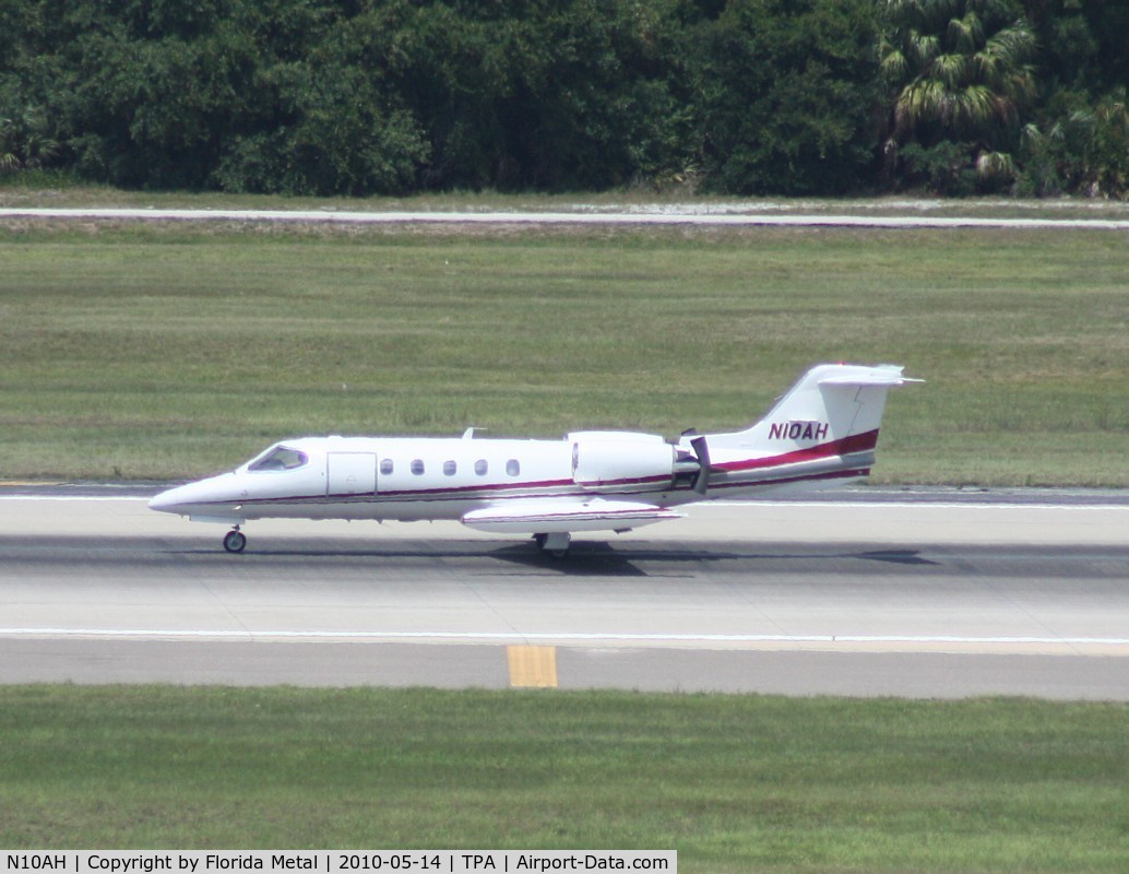 N10AH, 1990 Gates Learjet 35A C/N 657, Lear 35A