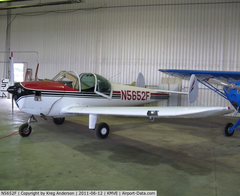 N5652F, 1966 Alon A2 Aircoupe C/N A-152, EAA 688 Fly-in Breakfast 2011