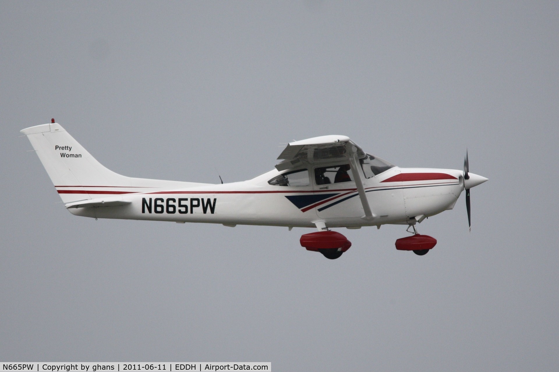 N665PW, 1999 Cessna 182S Skylane C/N 18280494, Pretty Woman