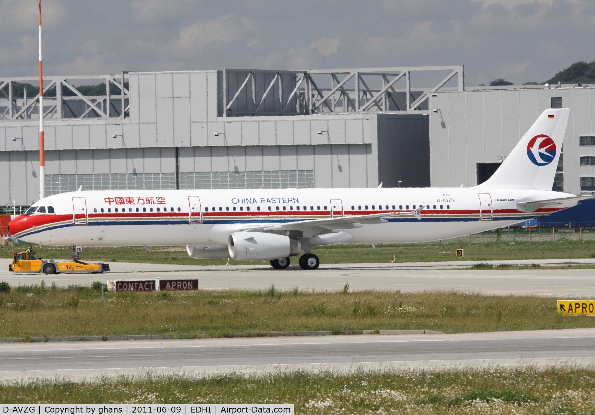 D-AVZG, 2011 Airbus A321-213 C/N 4746, to become B-6755