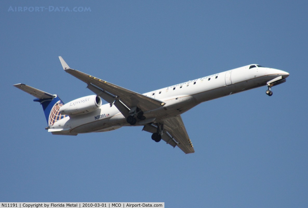 N11191, 2005 Embraer ERJ-145XR (EMB-145XR) C/N 14500935, Continental Express Jet E145XR