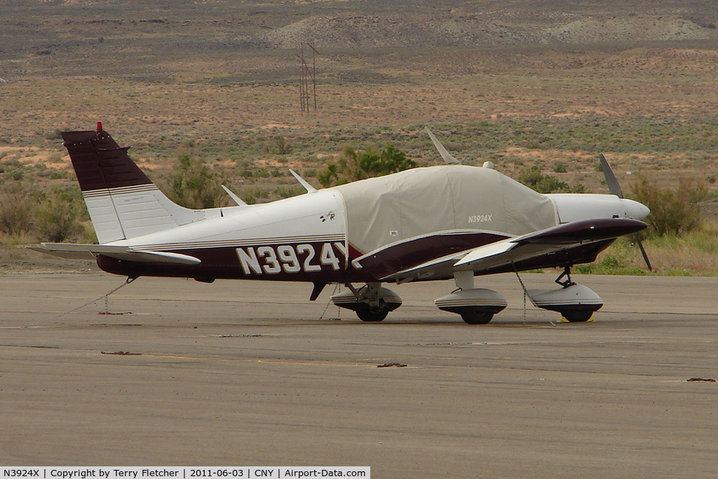 N3924X, 1976 Piper PA-28-235 C/N 28-7610001, 1976 Piper PA-28-235, c/n: 28-7610001 at Moab