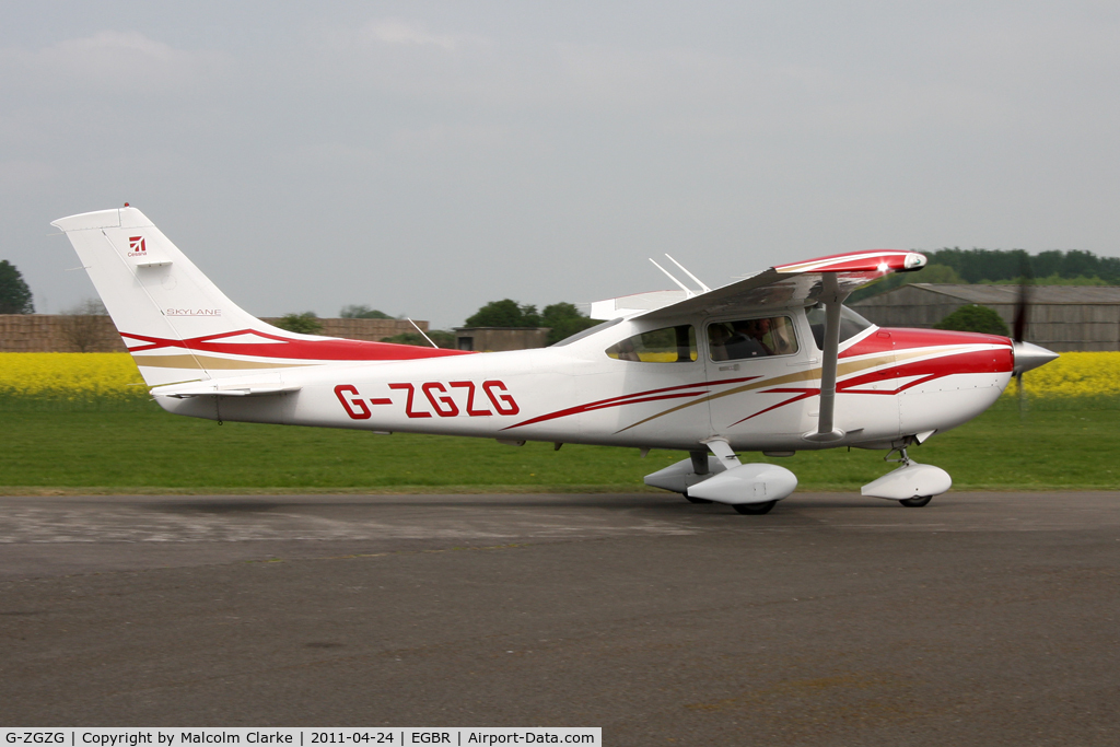 G-ZGZG, 2007 Cessna 182T Skylane C/N 18282036, Cessna 182T Skylane at Breighton Airfield, UK in April 2011.