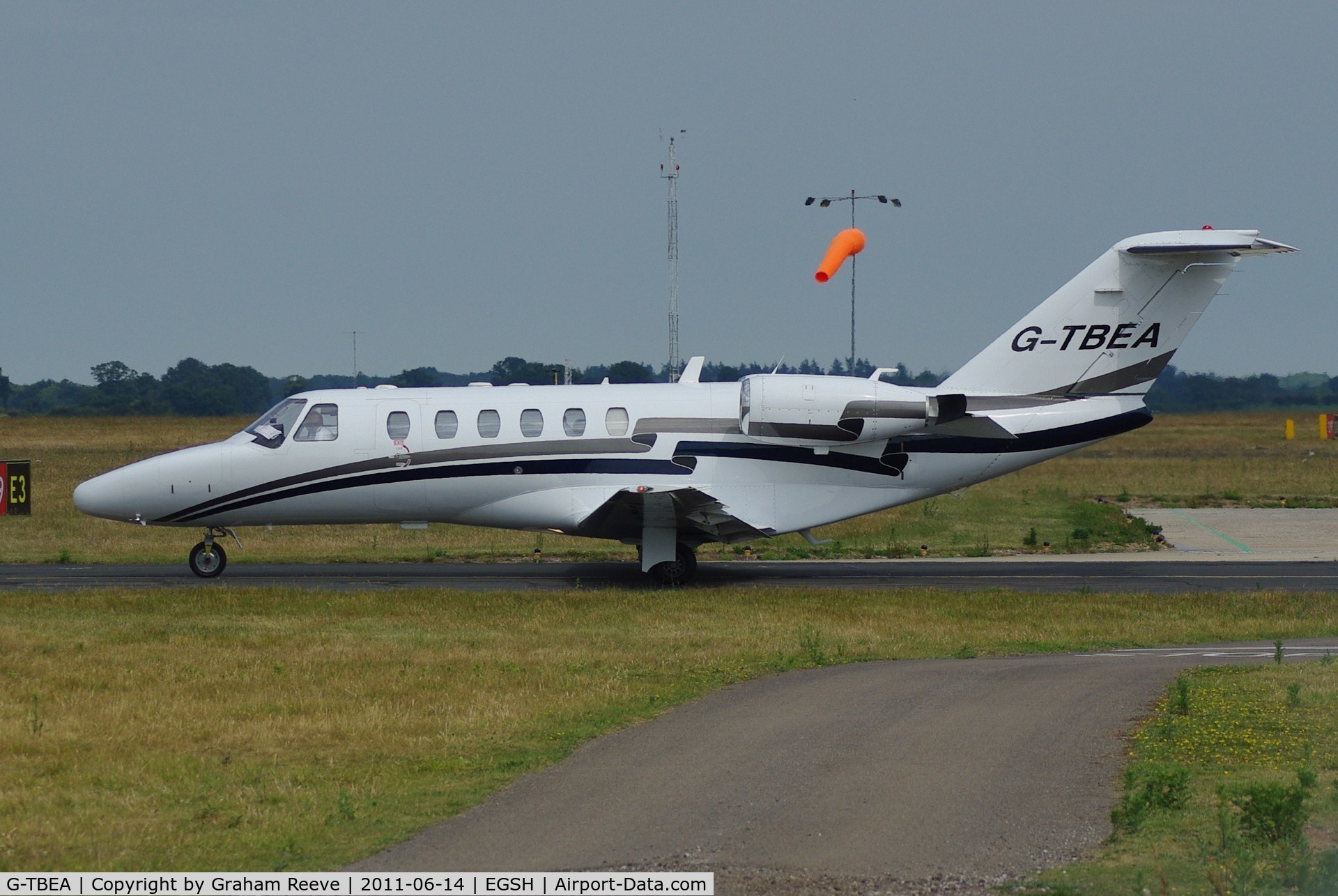 G-TBEA, 2003 Cessna 525A CitationJet CJ2 C/N 525A-0191, About to depart.