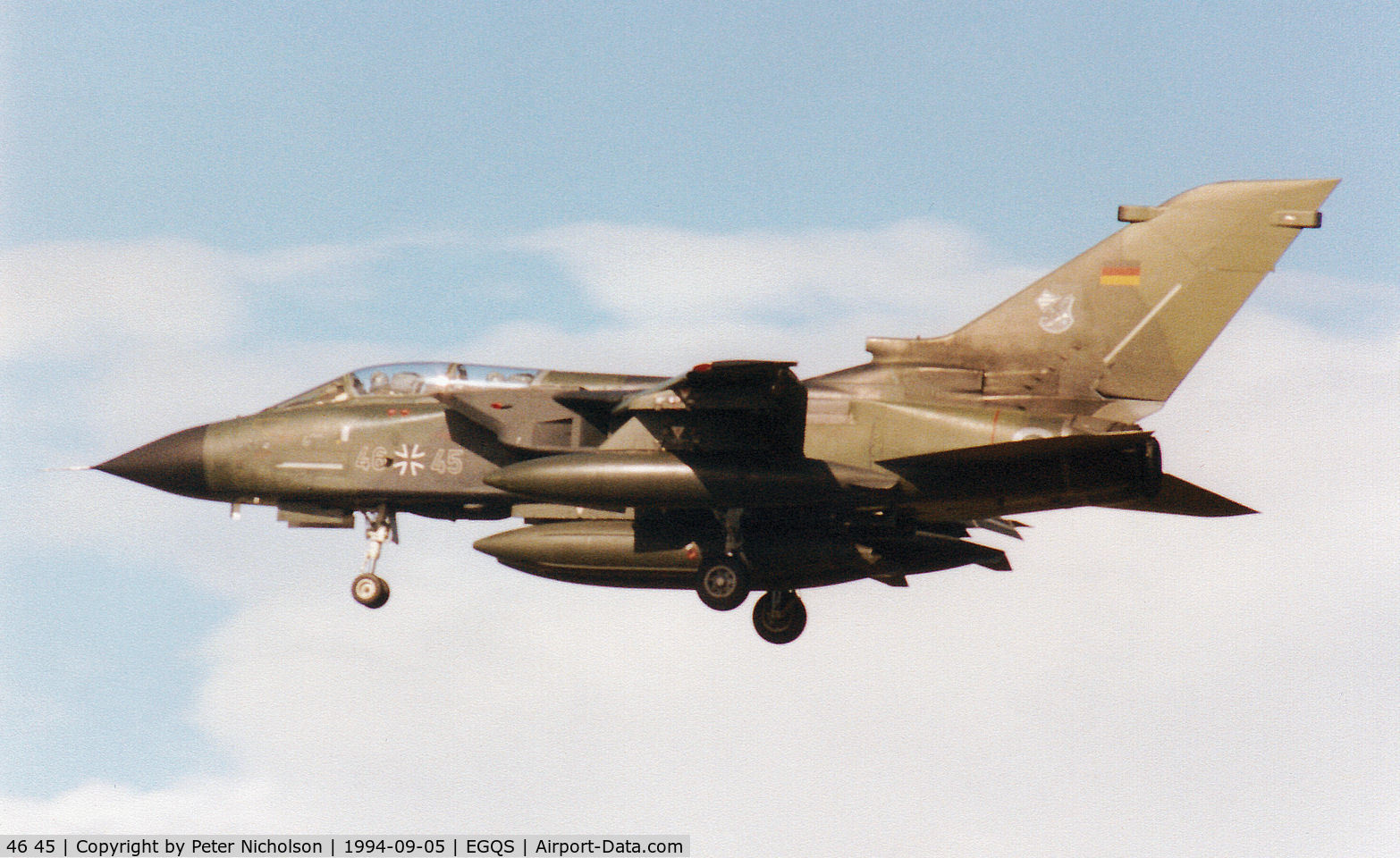 46 45, Panavia Tornado ECR C/N 873/GS278/4345, Tornado ECR, callsign Mission 3247 Alpha, of JBG-32 on final approach to Runway 23 at RAF Lossiemouth in September 1994.