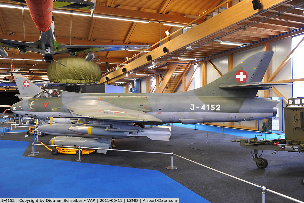J-4152, Hawker Hunter F.58A C/N 41H-670683, Swiss Air Force Hawker Hunter