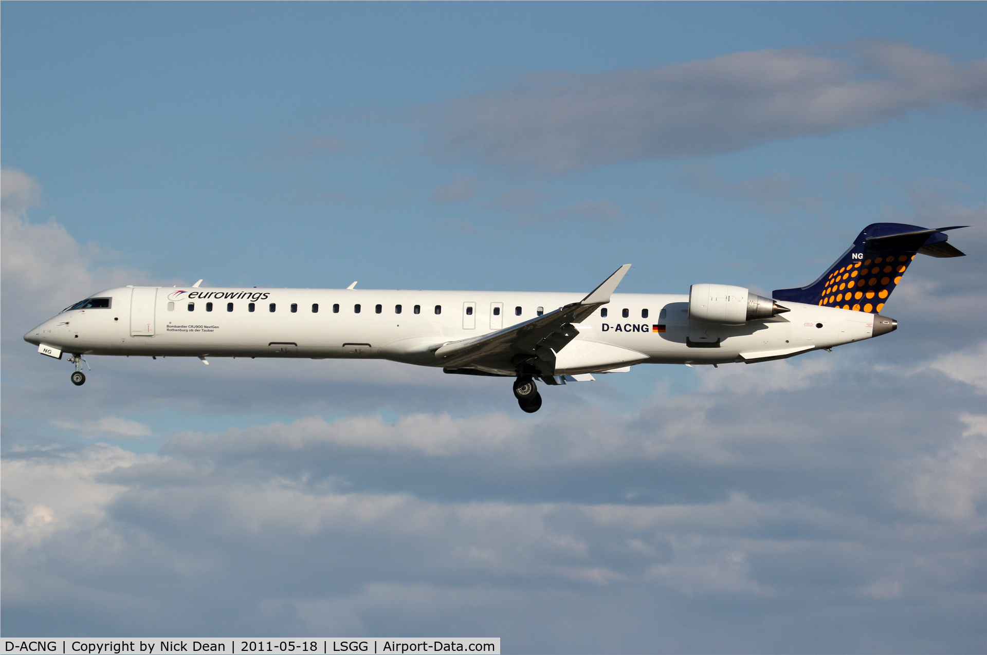 D-ACNG, 2009 Bombardier CRJ-900LR (CL-600-2D24) C/N 15245, LSGG/GVA