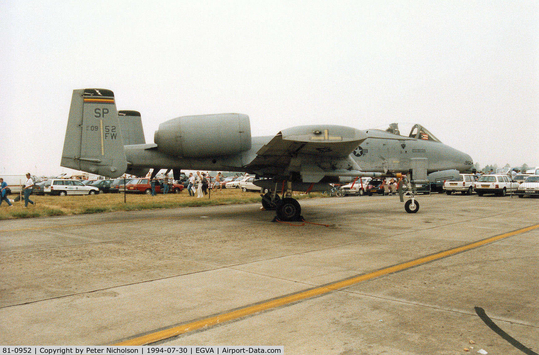 81-0952, 1981 Fairchild Republic A-10A Thunderbolt II C/N A10-0647, A-10A Thunderbolt, callsign Warhog 1, of the 81st Fighter Squadron/52nd Fighter Wing on display at the 1994 Intnl Air Tattoo at RAF Fairford.