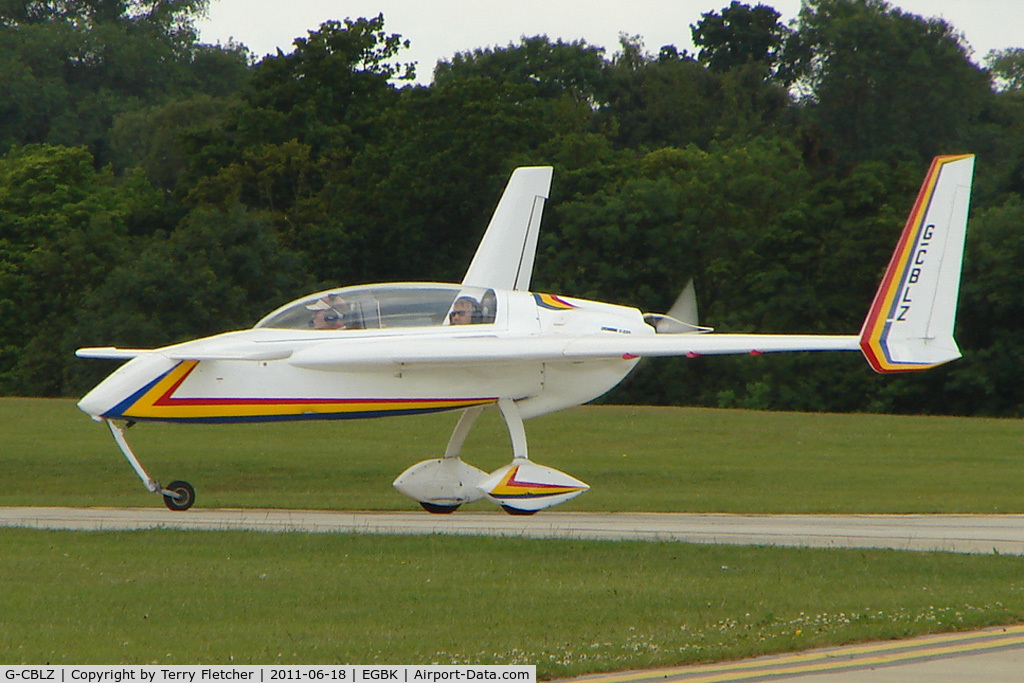 G-CBLZ, 1988 Rutan Long-EZ C/N 1046, 1988 Ruston Nw RUTAN LONG-EZ, c/n: 1046 at Sywell