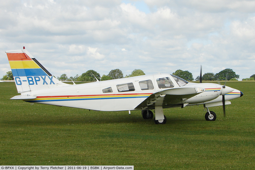 G-BPXX, 1979 Piper PA-34-200T Seneca II C/N 34-7970069, 1979 Piper PIPER PA-34-200T, c/n: 34-7970069 at Sywell