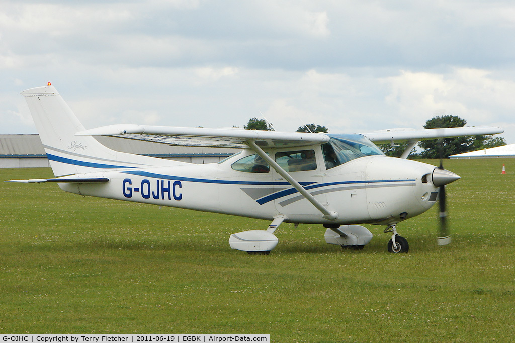 G-OJHC, 1976 Cessna 182P Skylane C/N 182-64535, 1976 Cessna CESSNA 182P, c/n: 182-64535 at Sywell