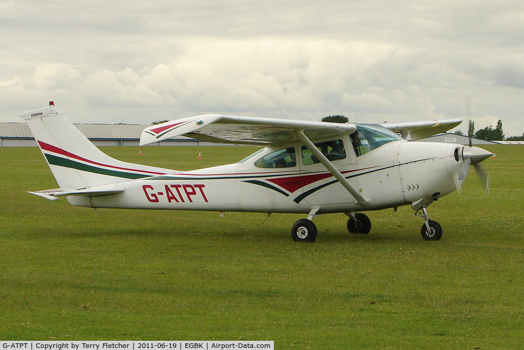 G-ATPT, 1966 Cessna 182J Skylane C/N 182-57056, 1966 Cessna 182J, c/n: 182-57056 at Sywell