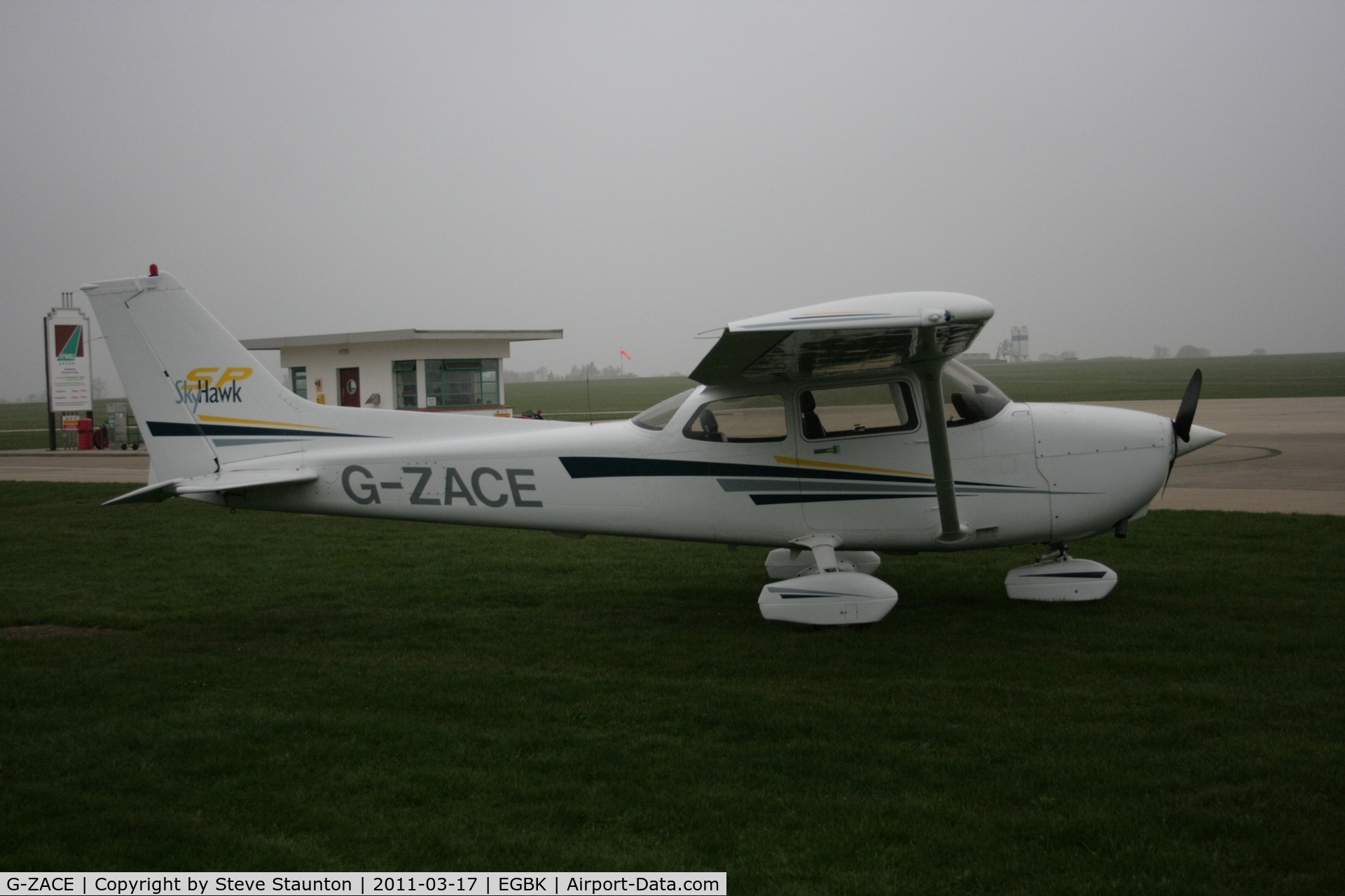 G-ZACE, 2001 Cessna 172S C/N 172S8808, Taken at Sywell Airfield March 2011