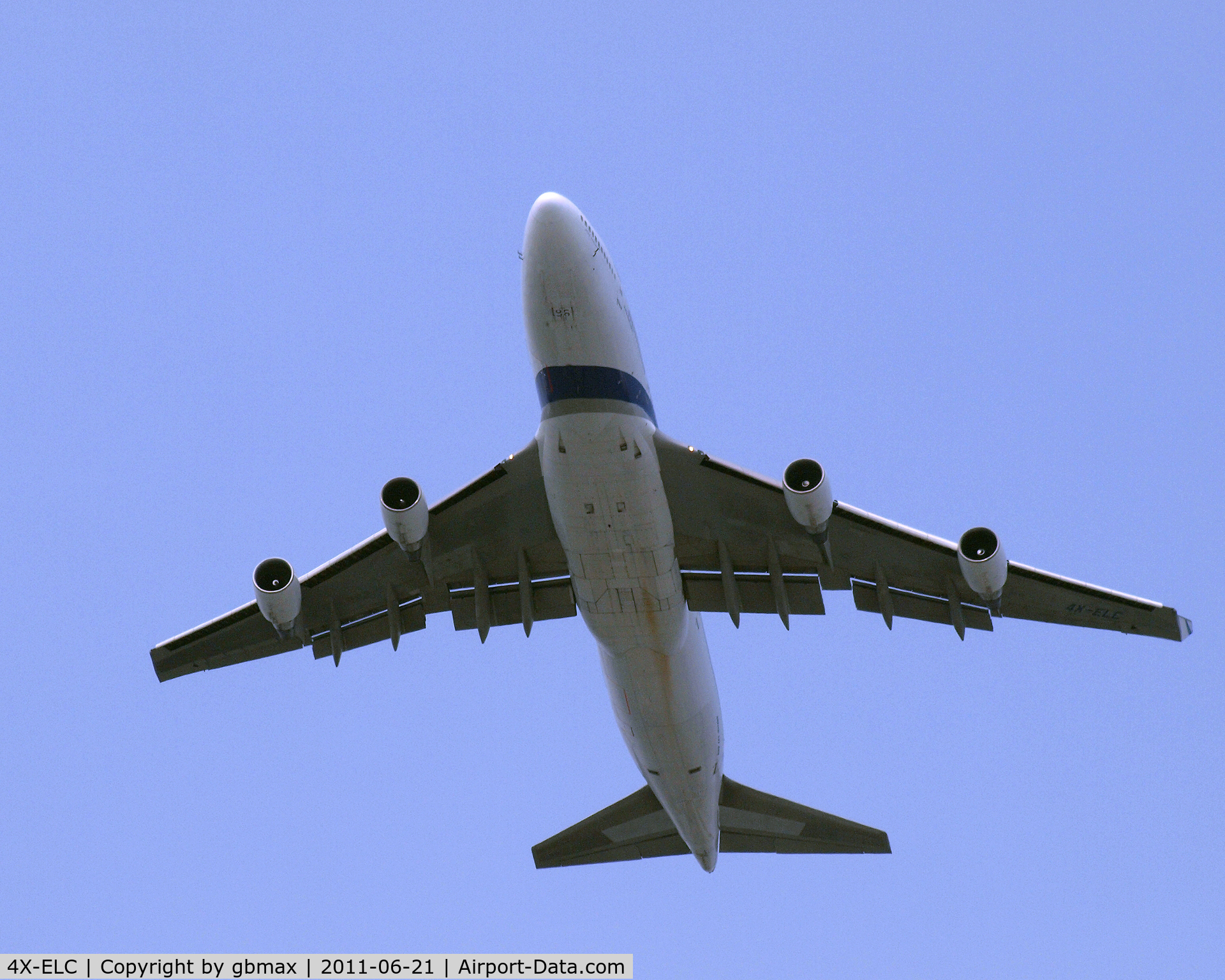 4X-ELC, 1995 Boeing 747-458 C/N 27915, Going @ ~3,500 feet to a landing at JFK