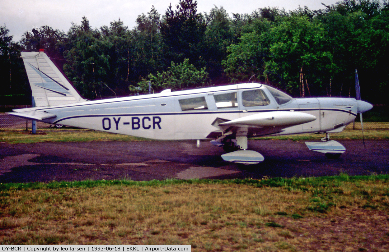 OY-BCR, 1967 Piper PA-32-260 Cherokee Six Cherokee Six C/N 32-838, Kalundborg/Kaldred 18.6.93