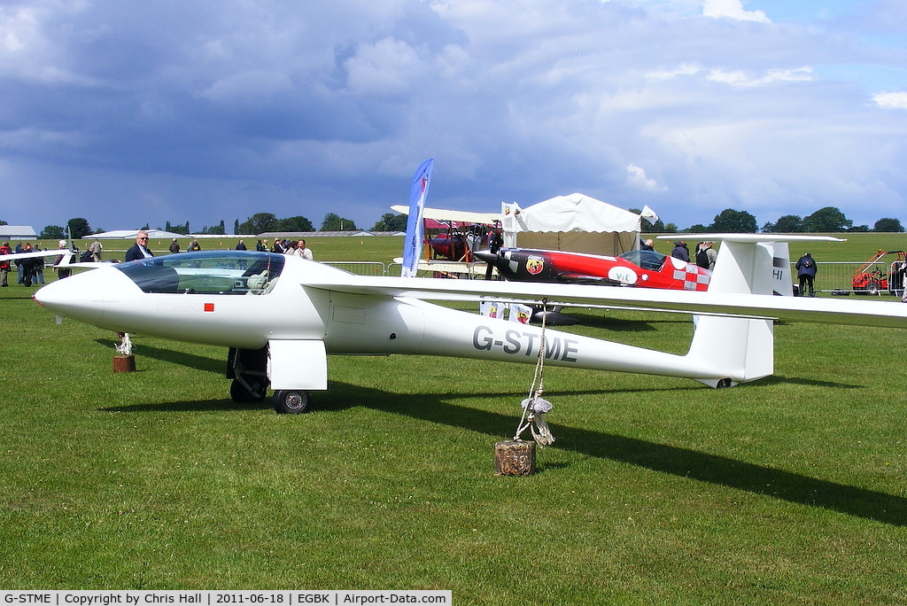 G-STME, 2007 Stemme S-10VT C/N 11-115, at AeroExpo 2011