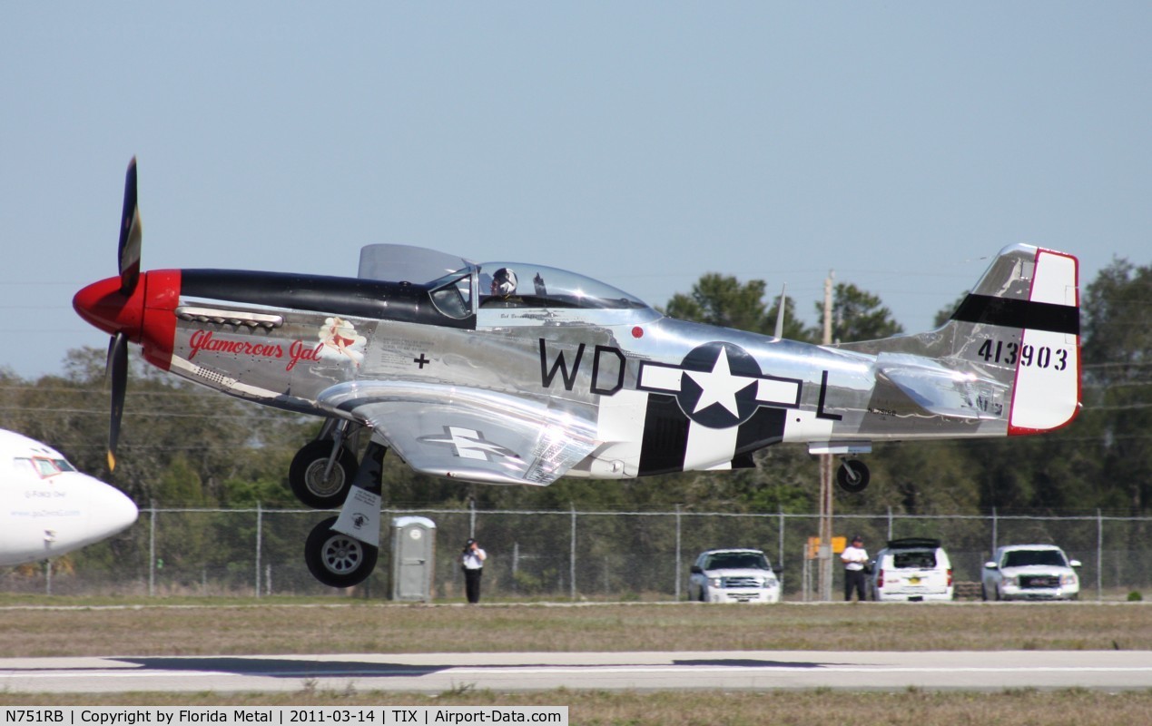 N751RB, 1944 North American P-51D Mustang C/N 44-13903JP, Dale Snodgrass flying Glamorous Gal