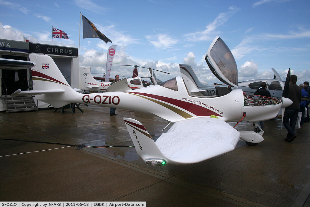 G-OZIO, 2009 Aquila A210 (AT01) C/N AT01-199, Aero Expo 2011 Static