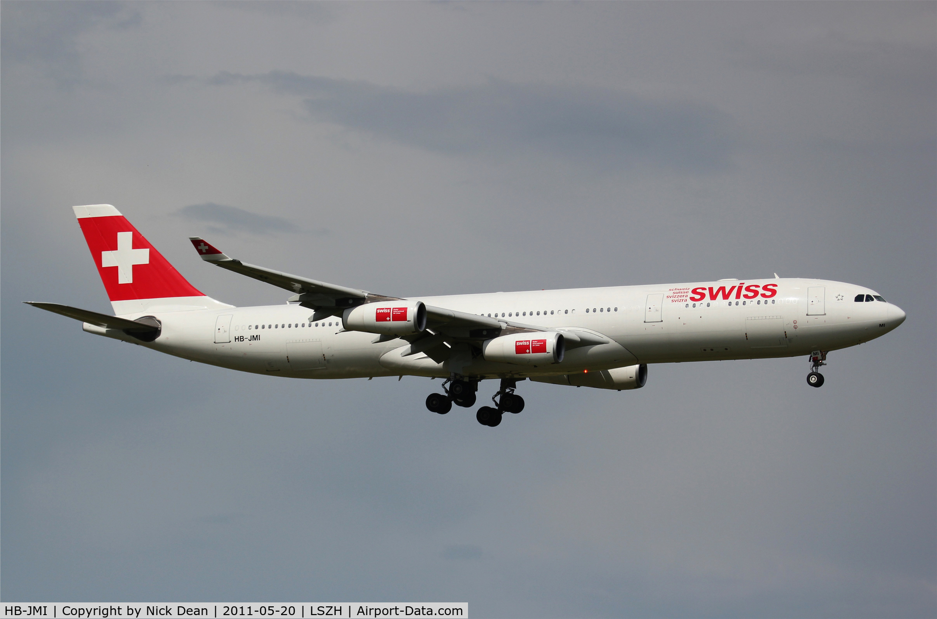 HB-JMI, 2004 Airbus A340-313 C/N 598, LSZH/ZRH