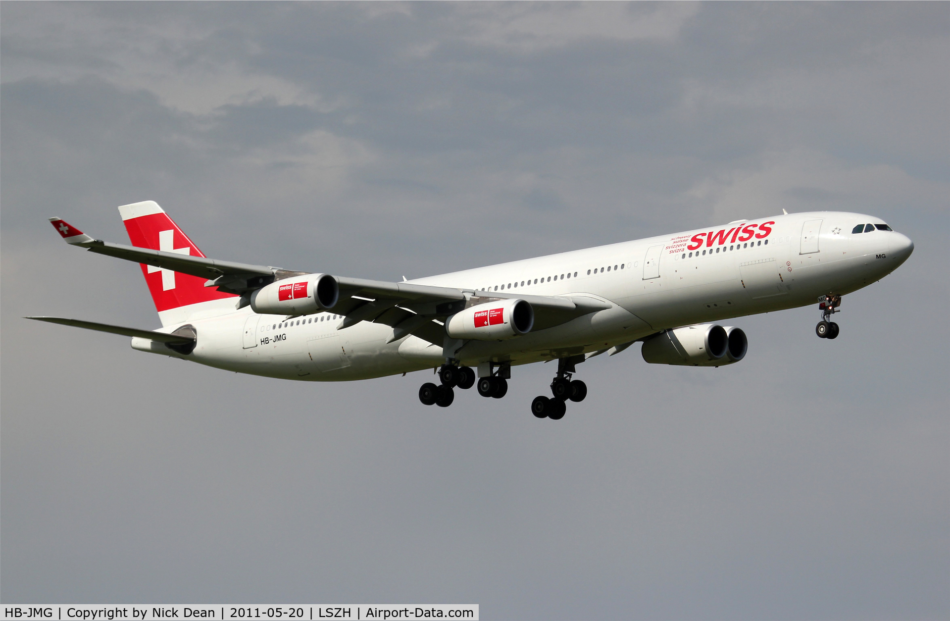 HB-JMG, 2003 Airbus A340-313 C/N 562, LSZH/ZRH