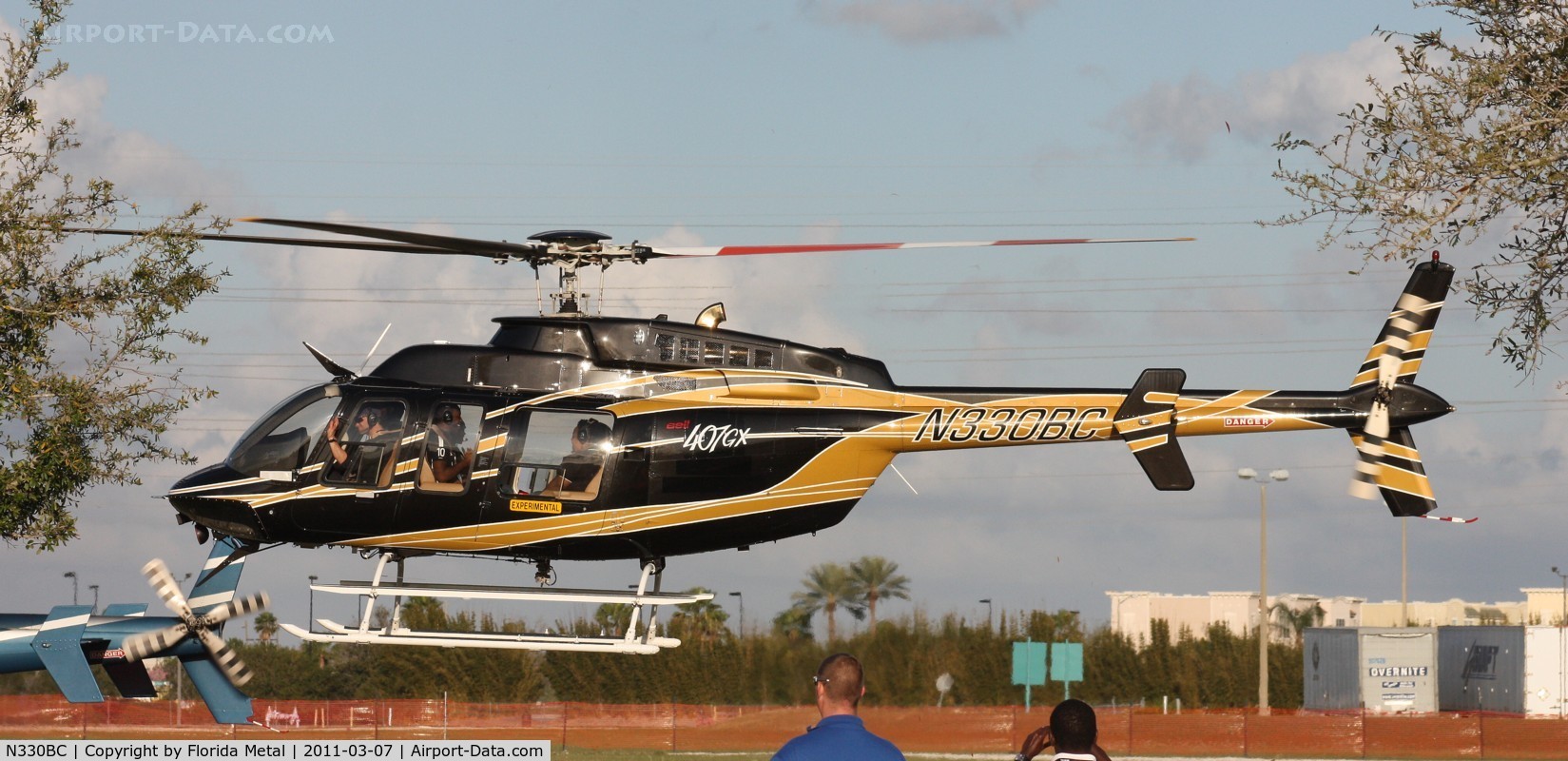 N330BC, 2006 Bell 407 C/N 53717, Bell 407 leaving Heliexpo Orlando