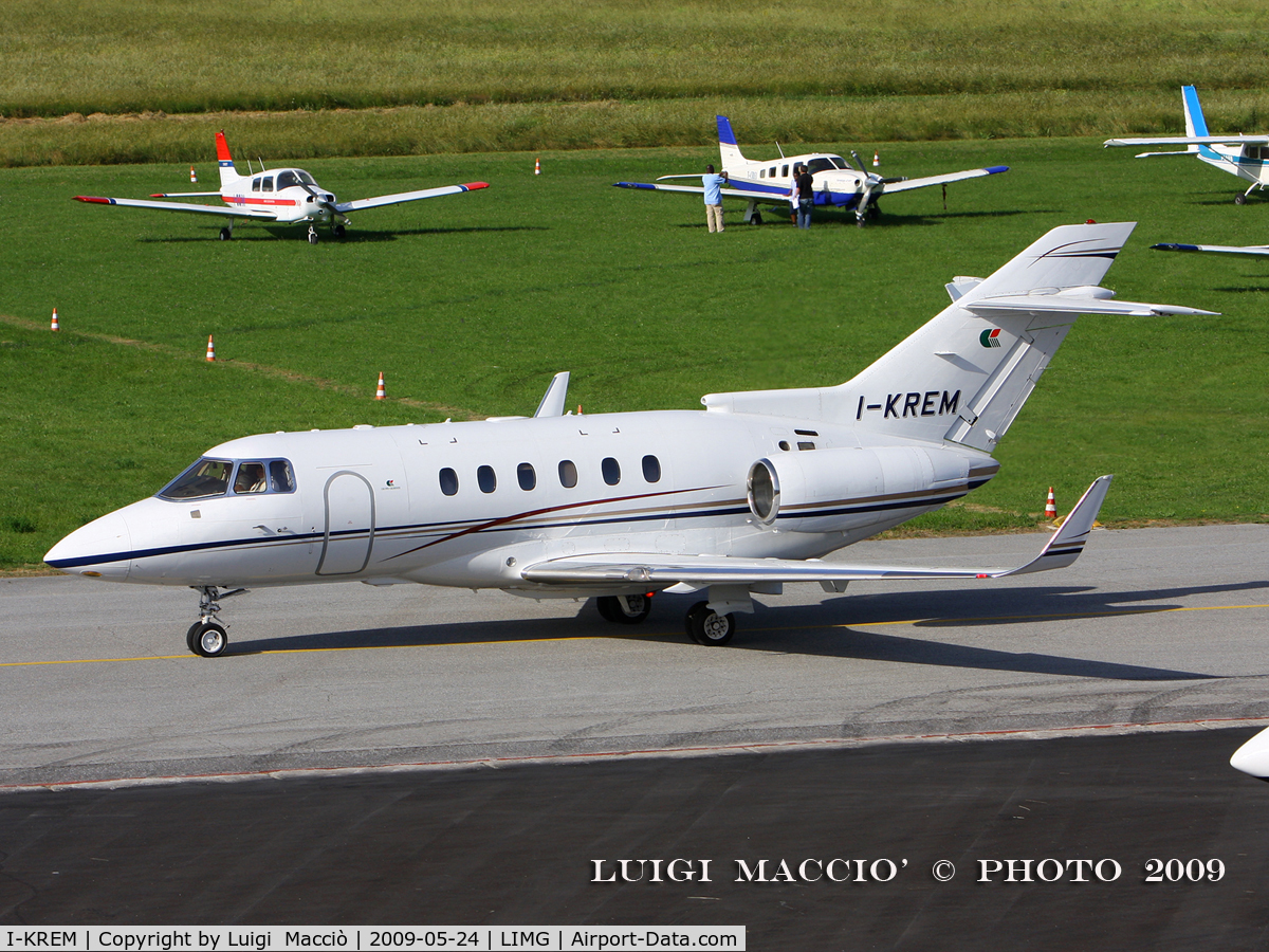 I-KREM, 2003 Raytheon Hawker 800XP C/N 258608, LIMG  -  Villanova d'Albenga  -  Italy