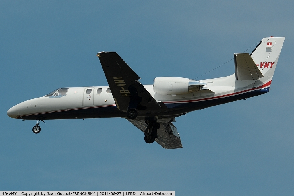 HB-VMY, 2001 Cessna 550 Citation Bravo C/N 550-0964, Jet Aviation Business Jets landing 23