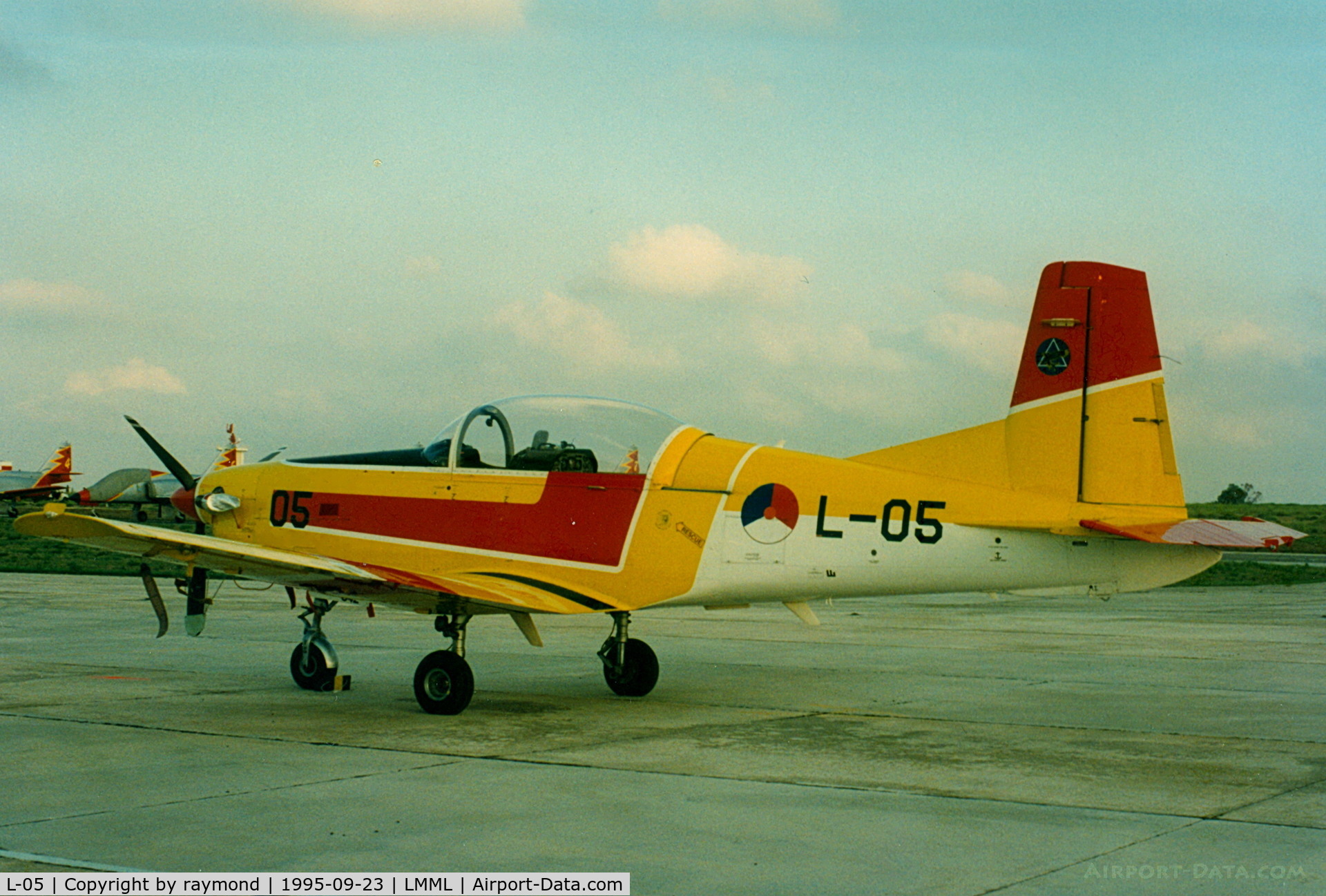 L-05, Pilatus PC-7 Turbo Trainer C/N 542, PC-7 L-05 RNLAF