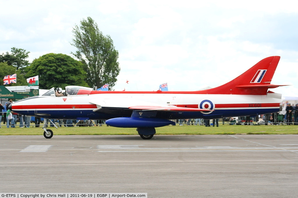 G-ETPS, 1956 Hawker Hunter FGA.9 C/N 41H/679959, taxiing in after its display at the Cotswold Airshow