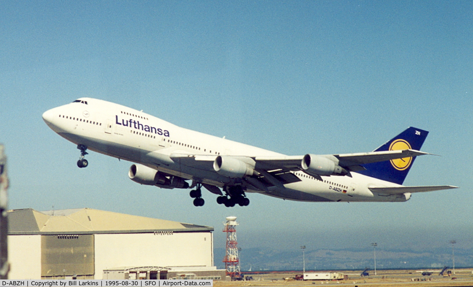 D-ABZH, 1986 Boeing 747-230B C/N 23622/665, Taking off in August 1995.