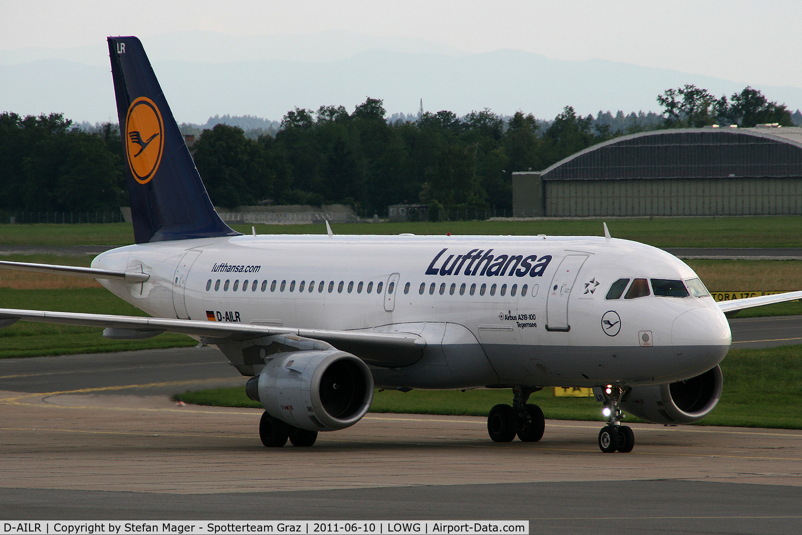 D-AILR, 1997 Airbus A319-114 C/N 723, Airbus A319 Lufthansa