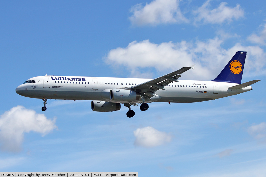D-AIRB, 1993 Airbus A321-131 C/N 0468, Lufthansa 1993 Airbus A321-131, c/n: 0468 at Heathrow