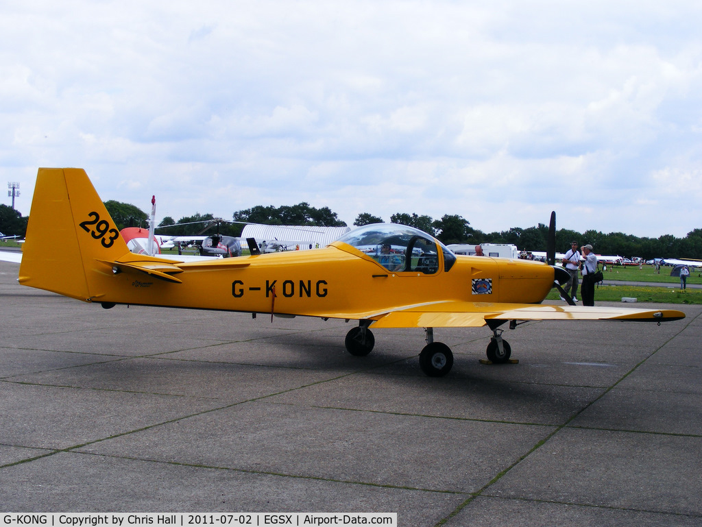 G-KONG, 1987 Slingsby T-67M-200 Firefly C/N 2041, North Weald resident